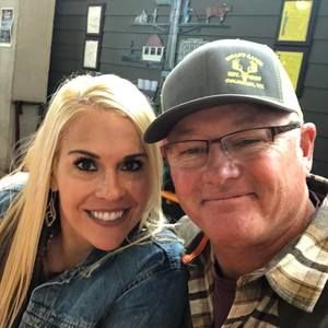 Meet your Posher, Lee